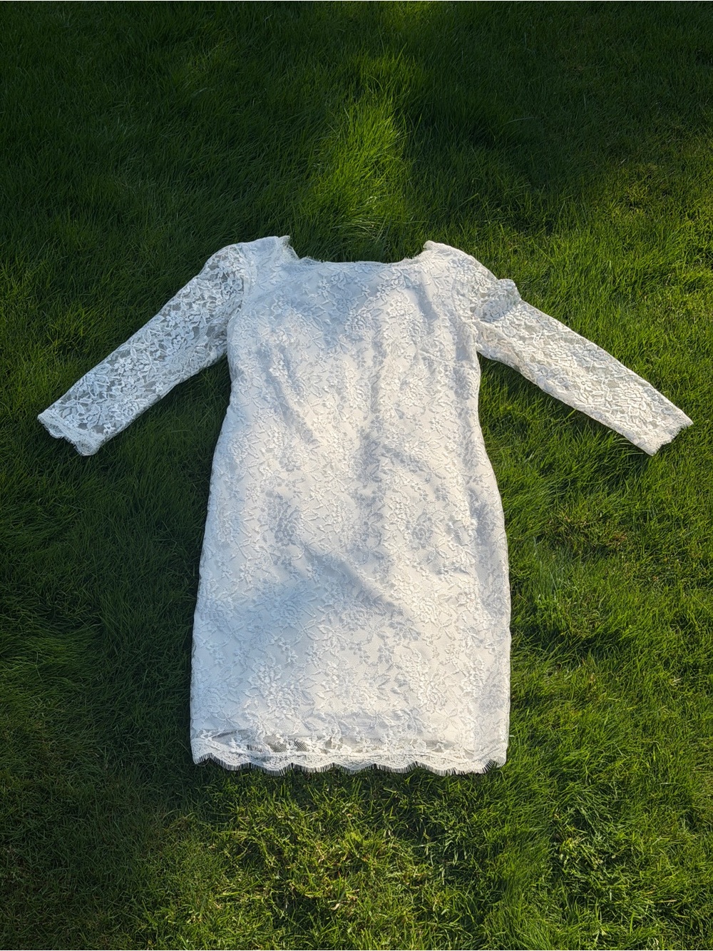 Simply Liliana White Lace Long Sleeve Sheath Dress